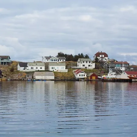 Sea-side Apt At Beatiful Kremmarholmen, 3br Lägenhet *