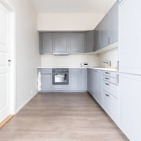 Sea-side Apt At Beatiful Kremmarholmen, 3br *